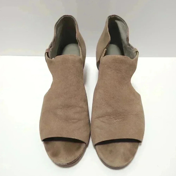 Eileen Fisher Womens Wedge Sandals Size 9 Tan - Picture 2 of 8